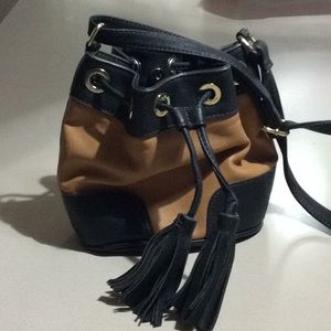 Liz Claiborne shoulder Hobo